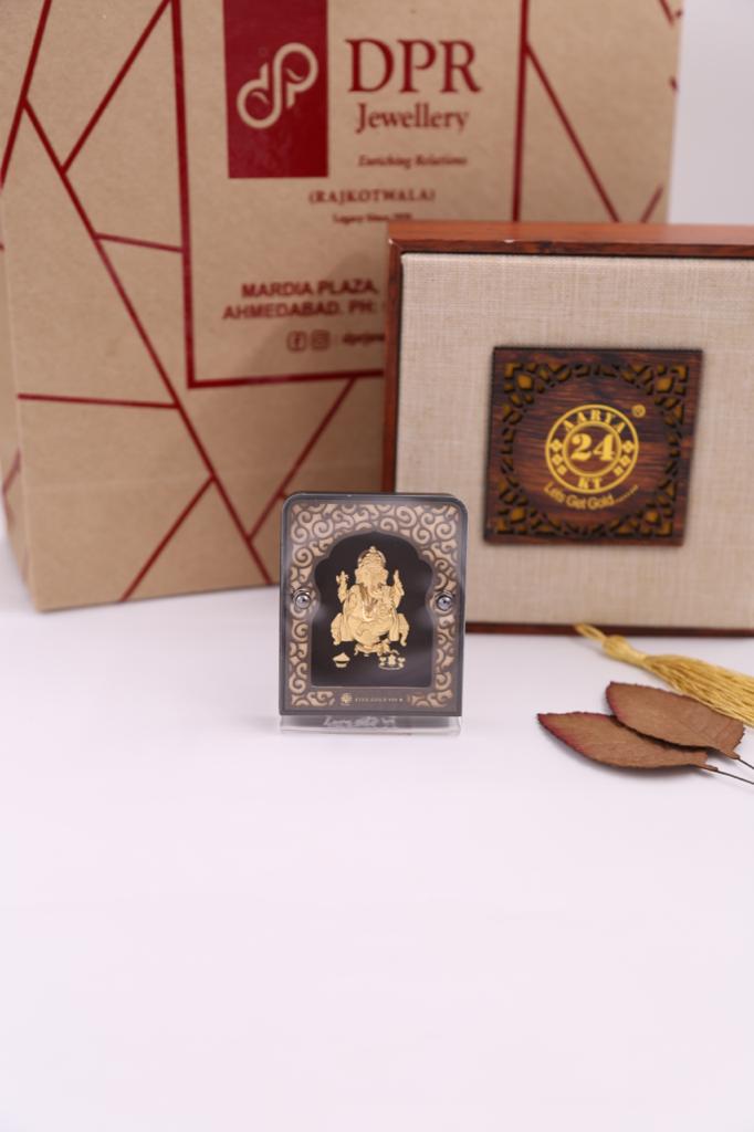 Ganesha God Table Top Frame in 24K Gold Foil