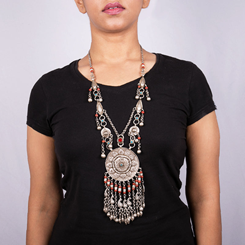 AFGHAN CORAL NECKLACE