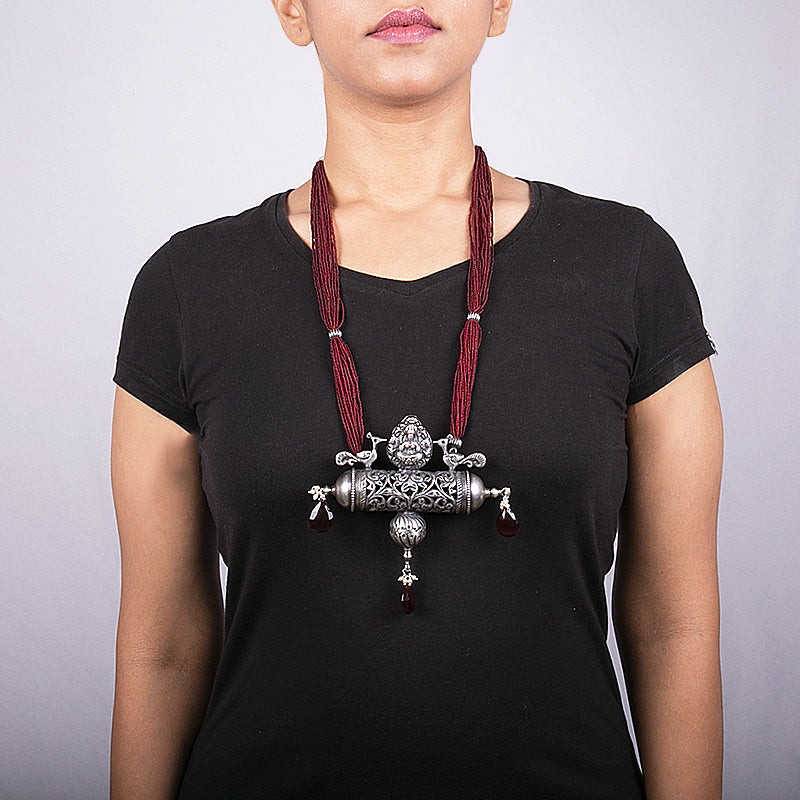 GODDESS NECKLACE