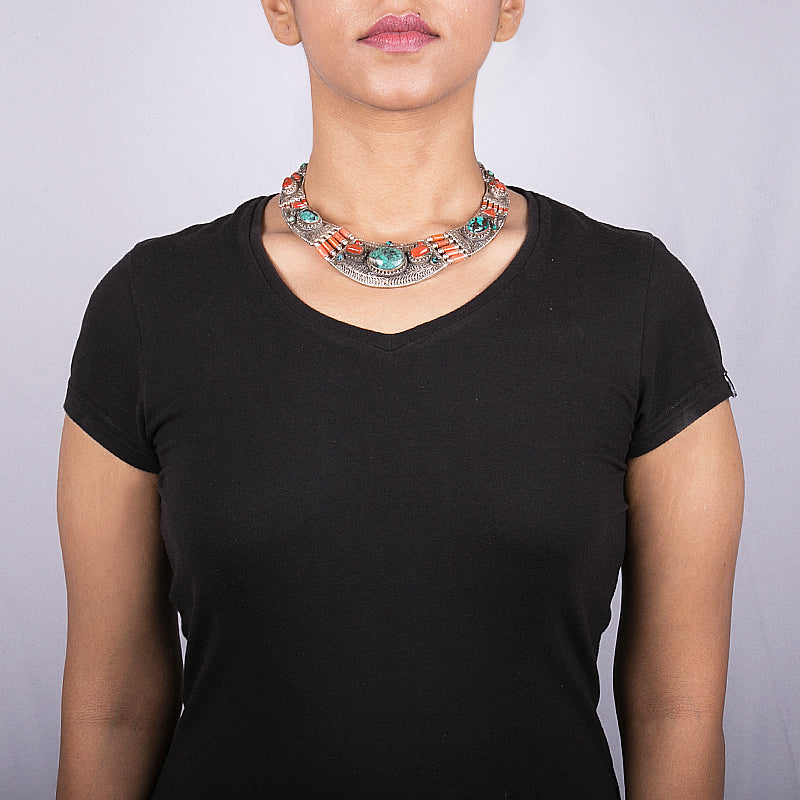 TRIBAL NECKLACE