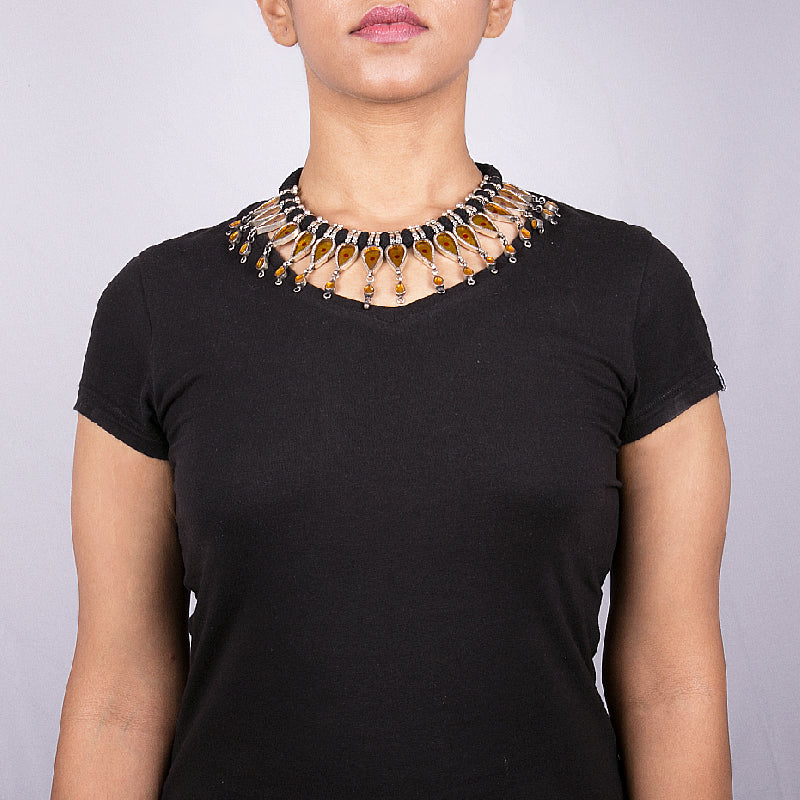 YELLOW STONE NECKLACE
