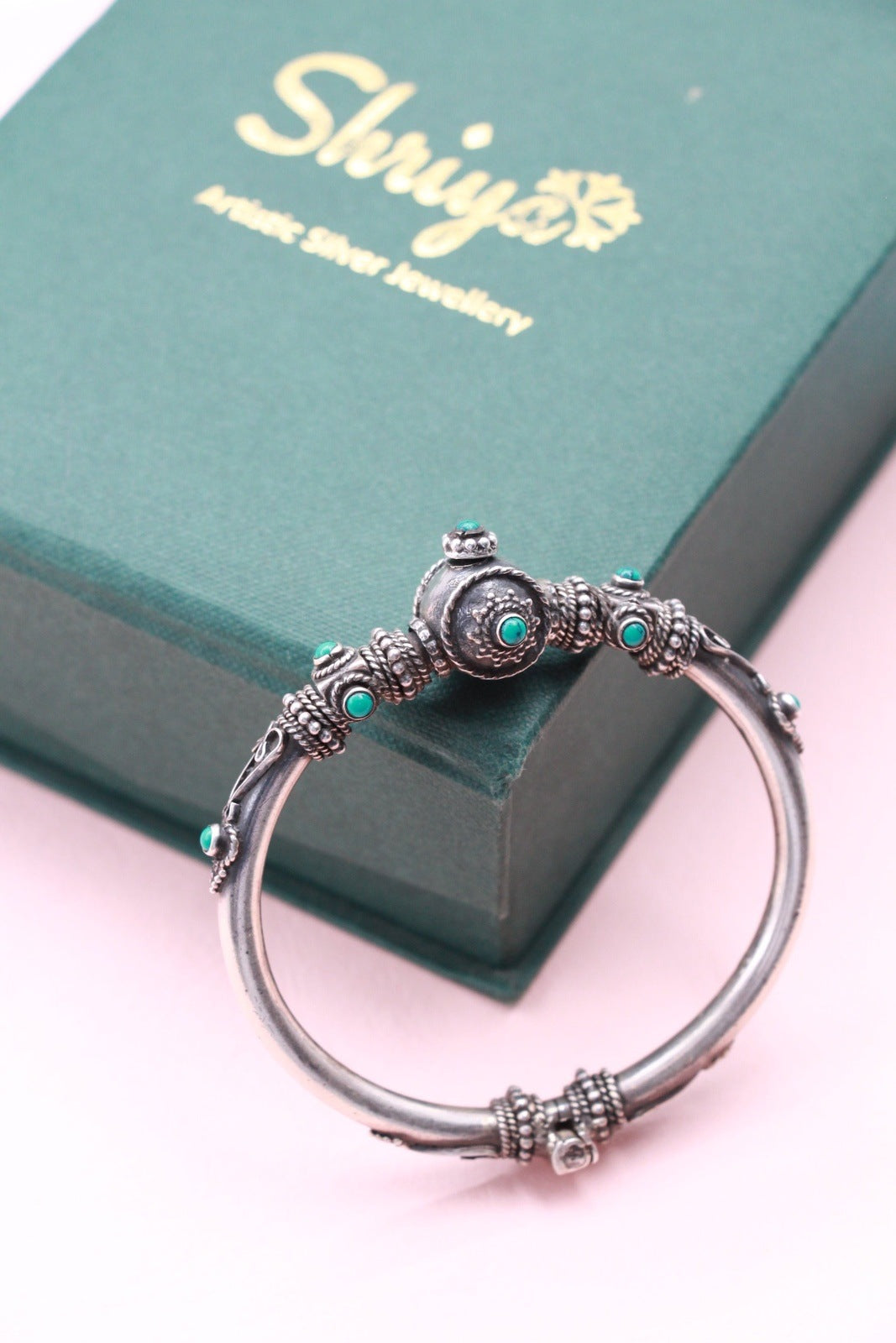 TURQUOISE TEXTURED BRACELET