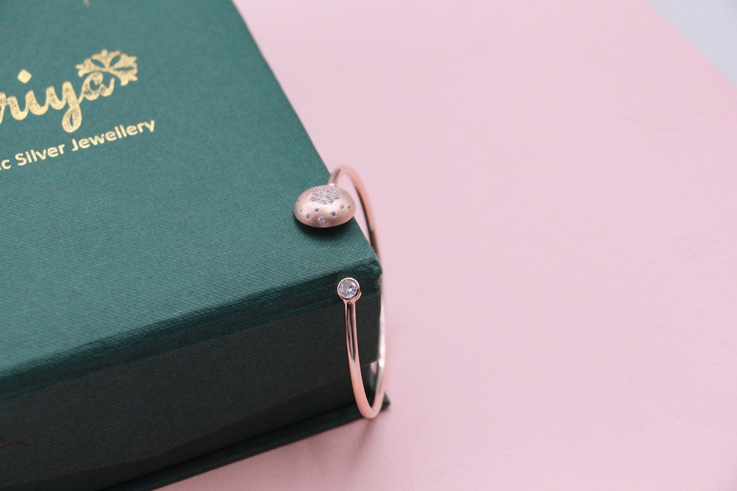 Rose Polish Flower Diamond Bracelet