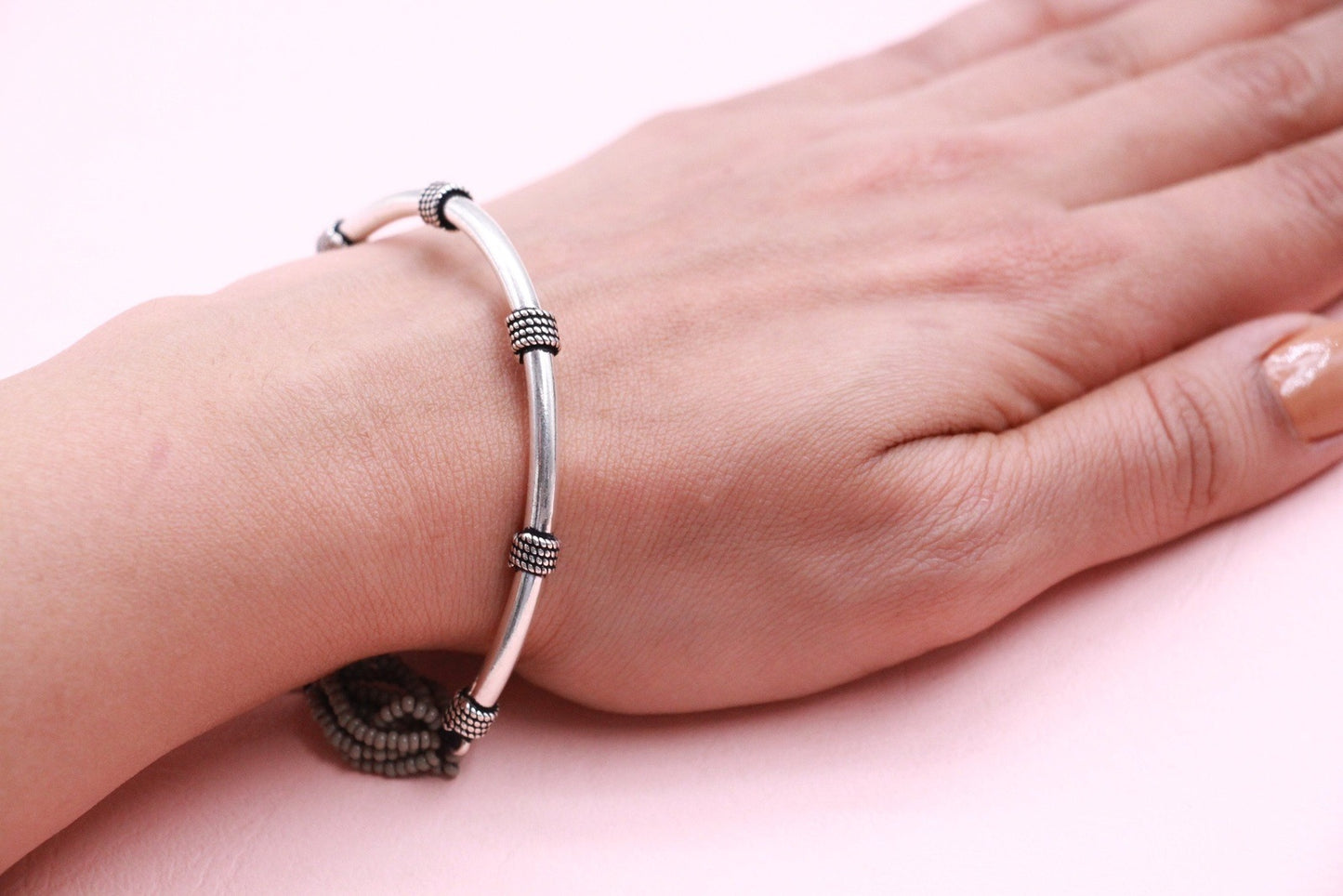 Pearl Pipe Silver Bracelet Grey