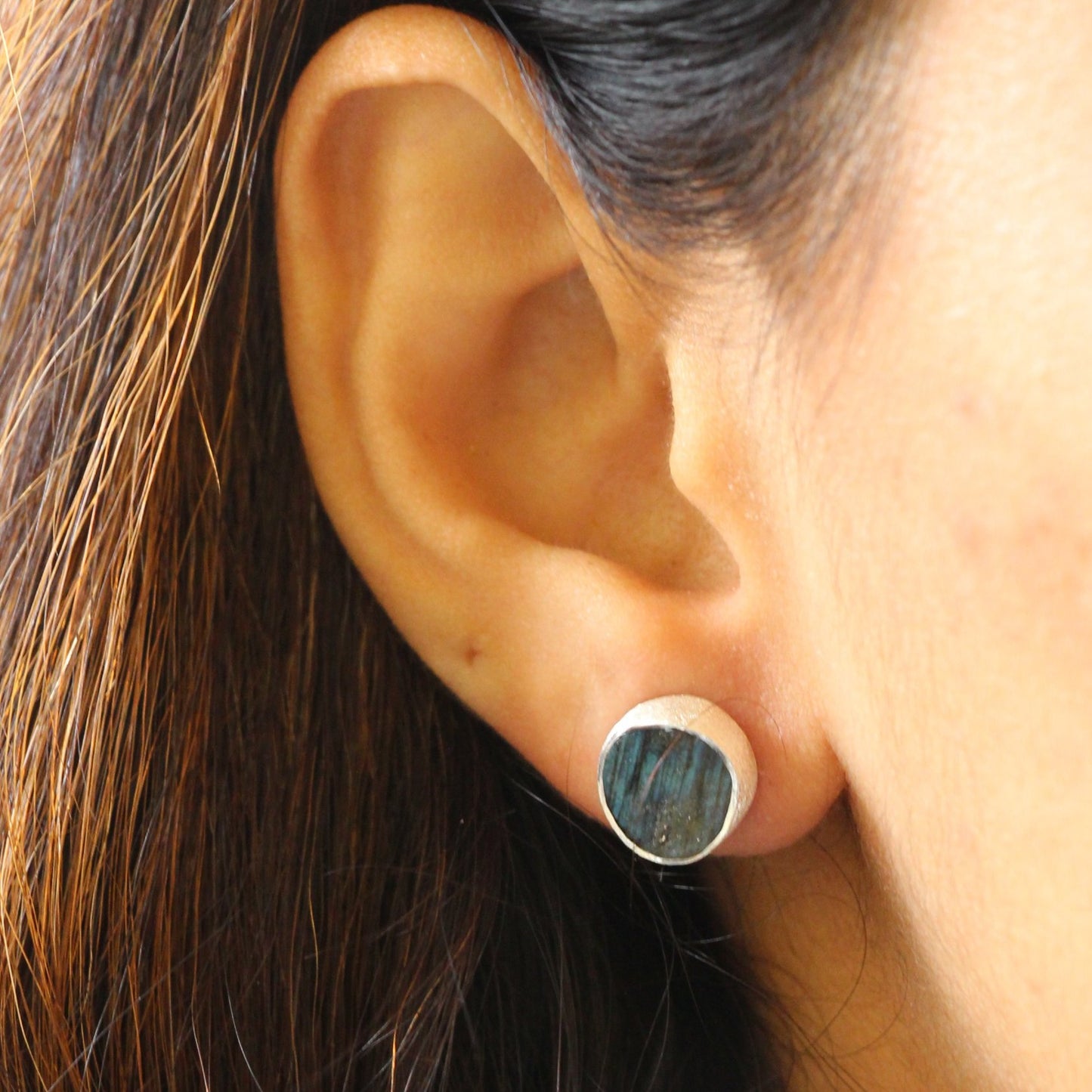 Reliable round Labradorite Silver Studs