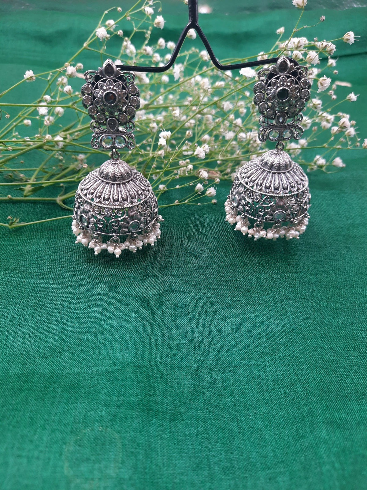 Mallika earring
