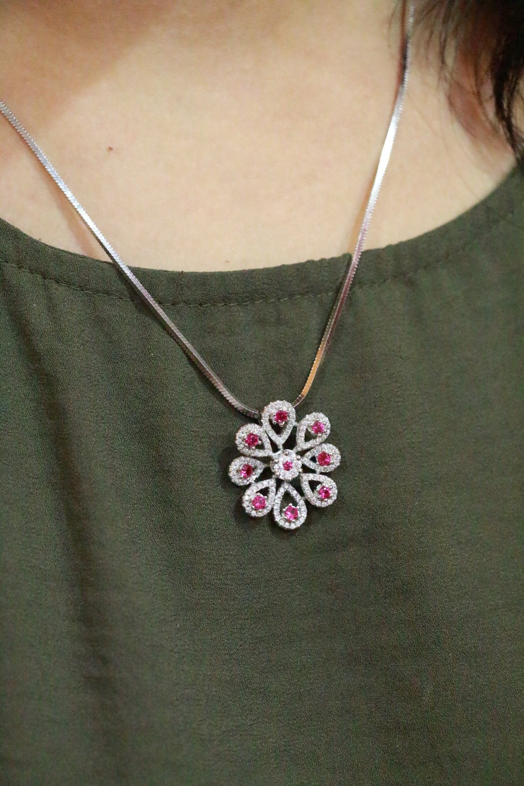 Floral Blossom Pendant Earrings Set