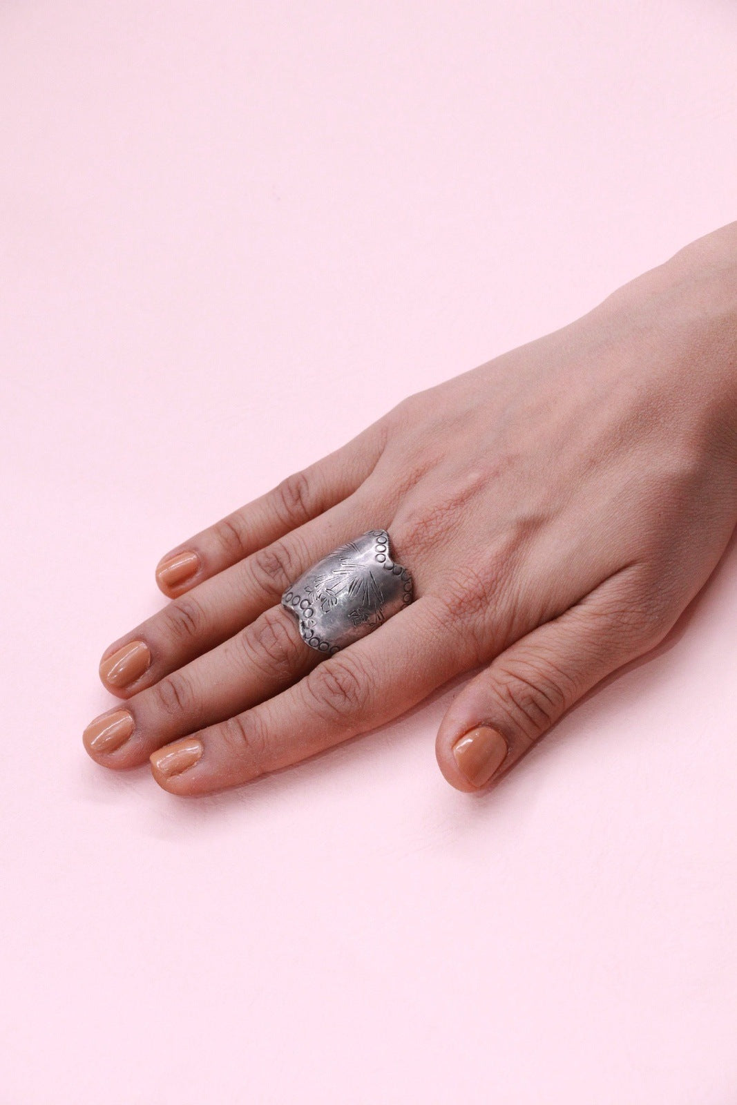 Traditional Kotarni Queens Ring