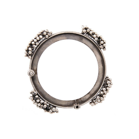 CLUSTER BANGLE