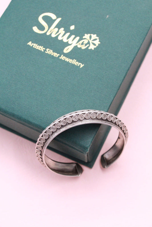 Etched Traditional Silver Bracelet