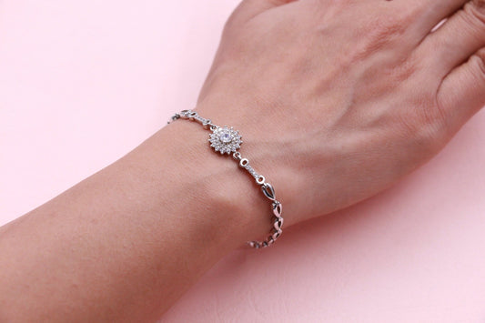 Floral Solitare Loose Bracelet