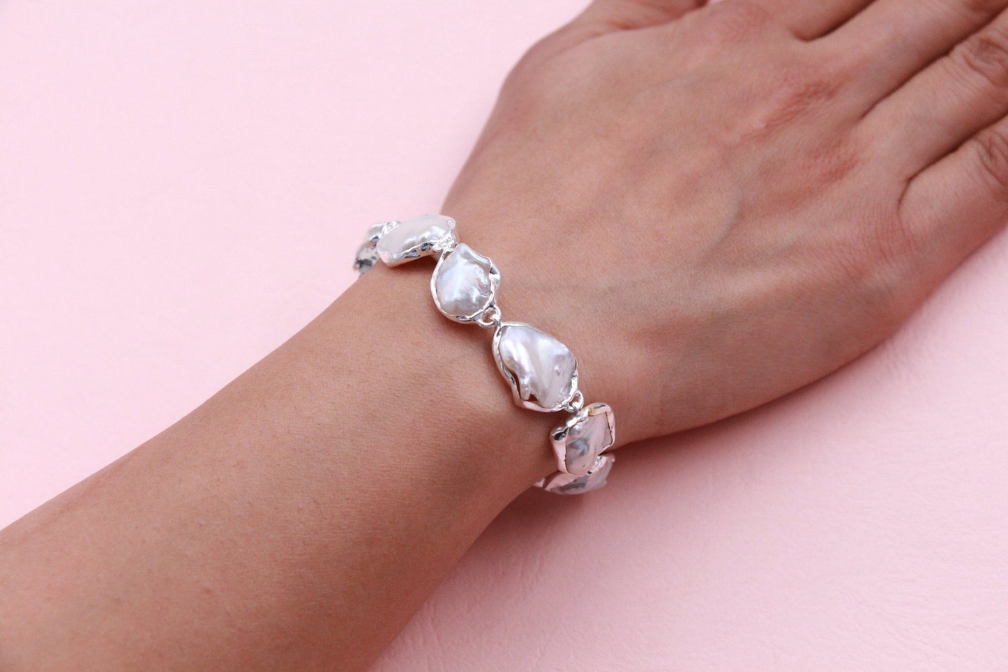 Pearl Magic Loose Bracelet