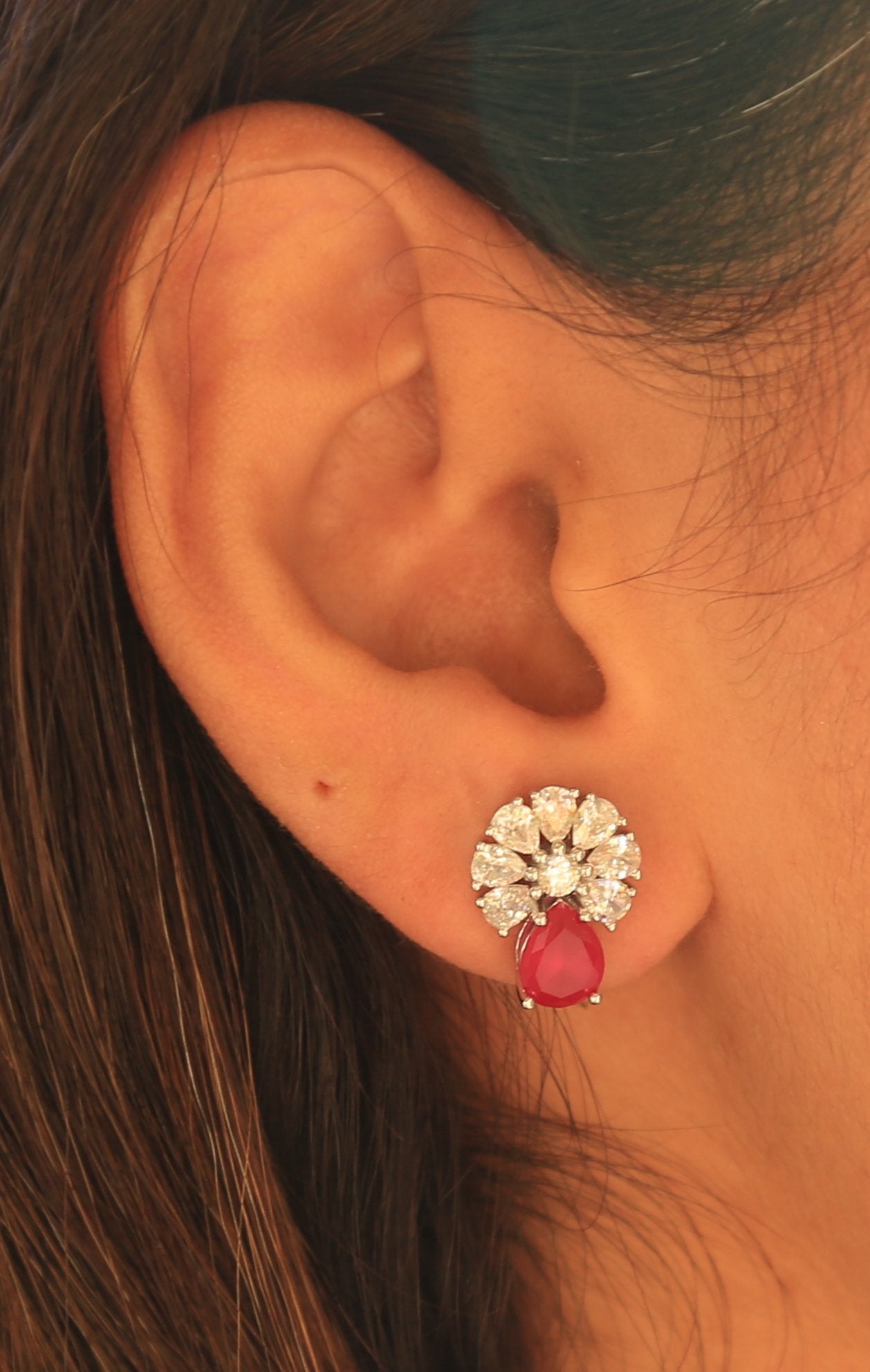 Silver Chrysthanium Flower Earrings