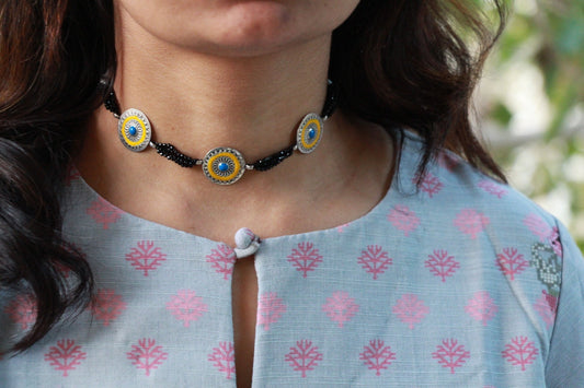 Rangoli Art Fusion Chokar Necklace