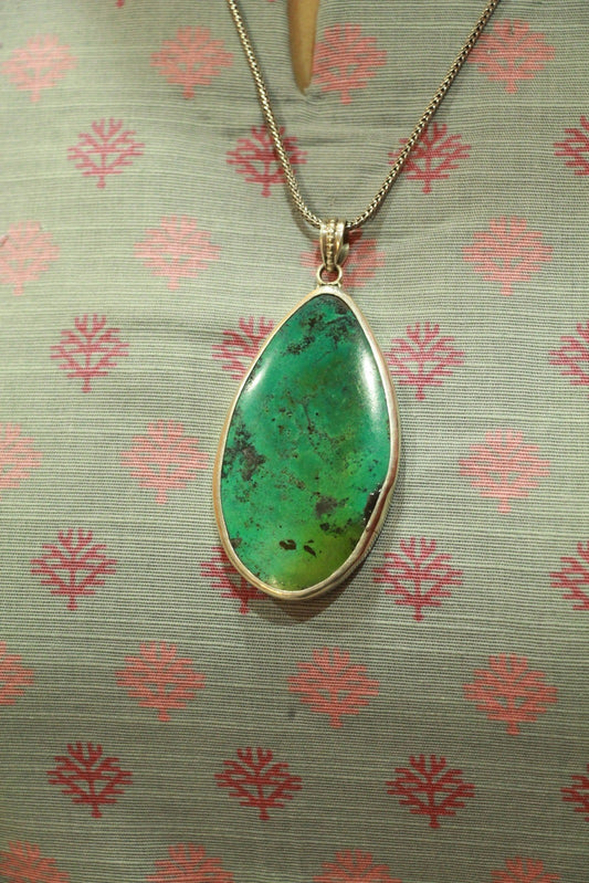 Grand Turquoise Silver Pendant