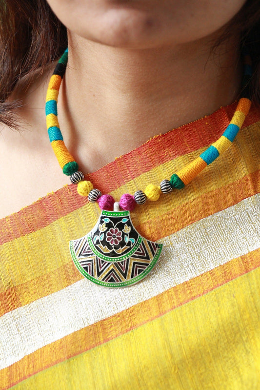 Vibrant Enamel Set with Threadwork