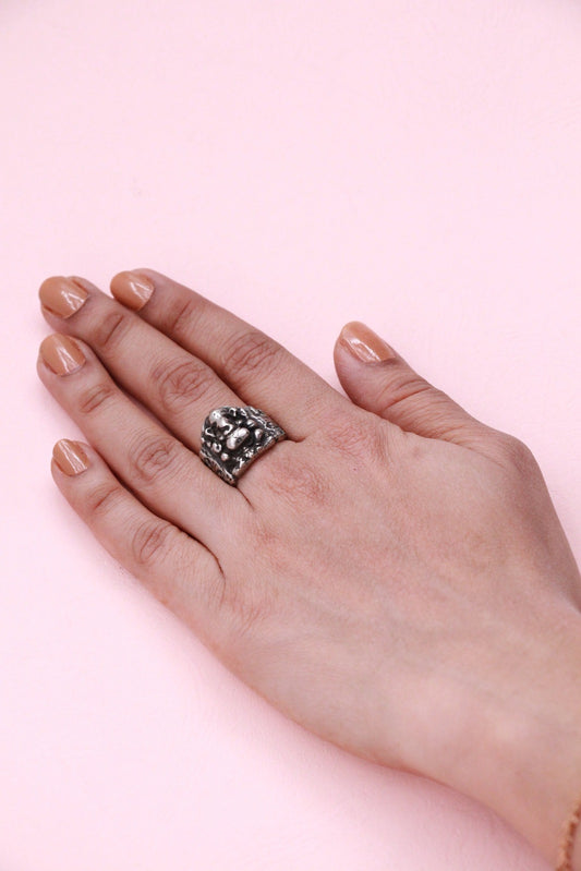 Ganpati Silver Motif Temple Ring